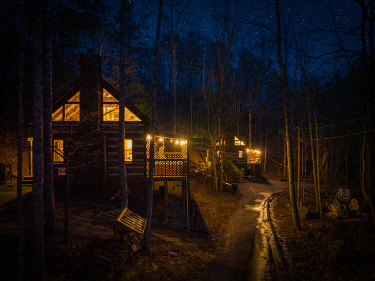 Fox &amp; Hen Bluff Creek | Pigeon Forge